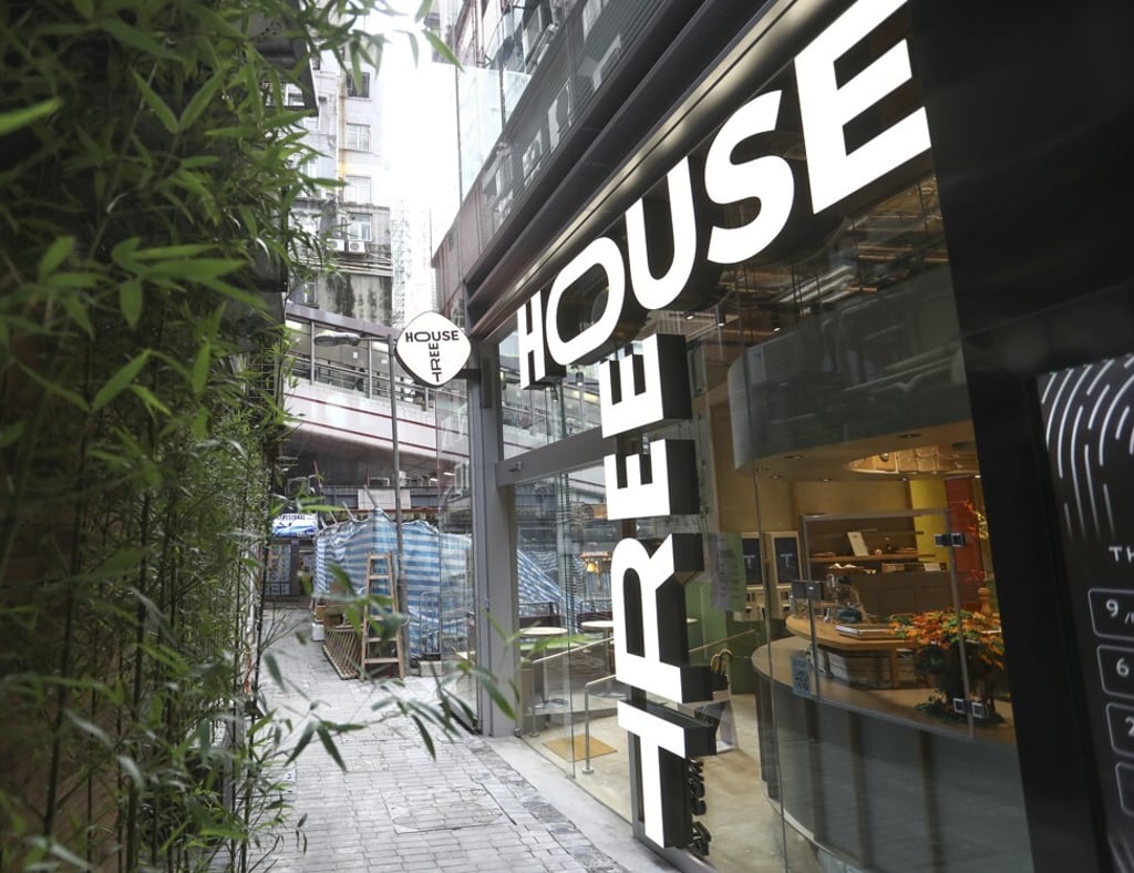 Treehouse in Central serves falafel burgers made with high-quality vegetables. Photo: Tory Ho