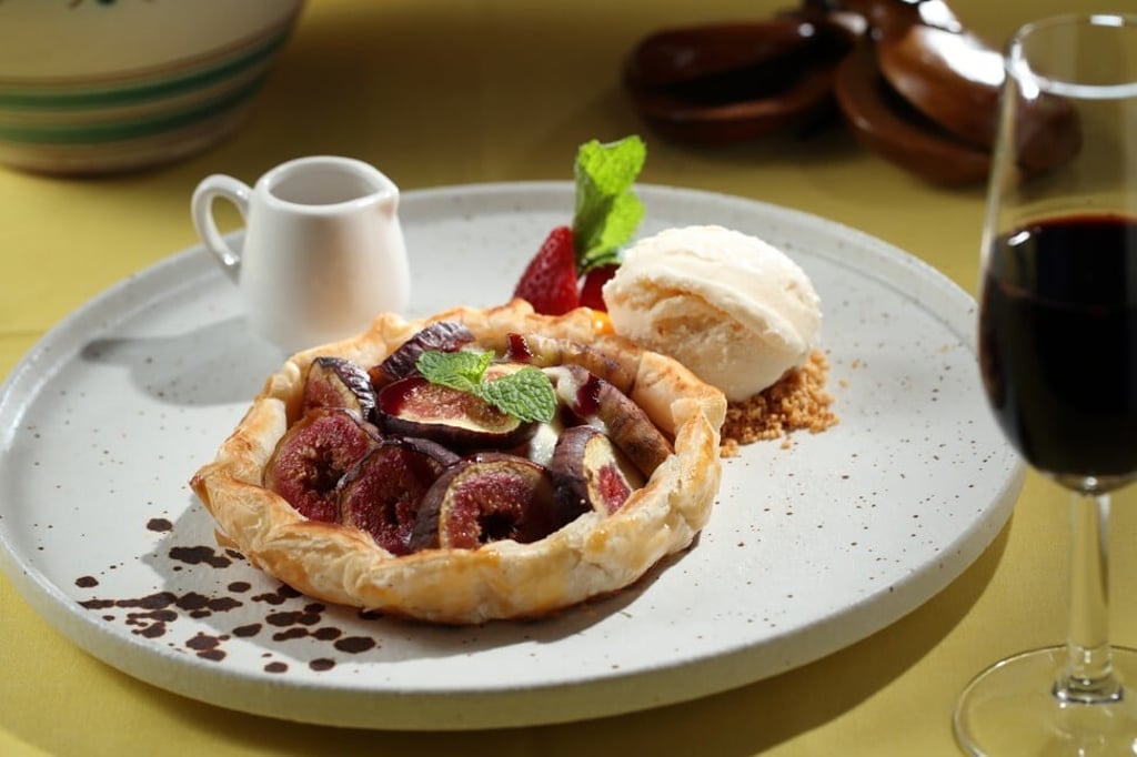 Fig tart with pecans and port wine reduction at Olé Spanish restaurant in Hong Kong. Photo: SCMP
