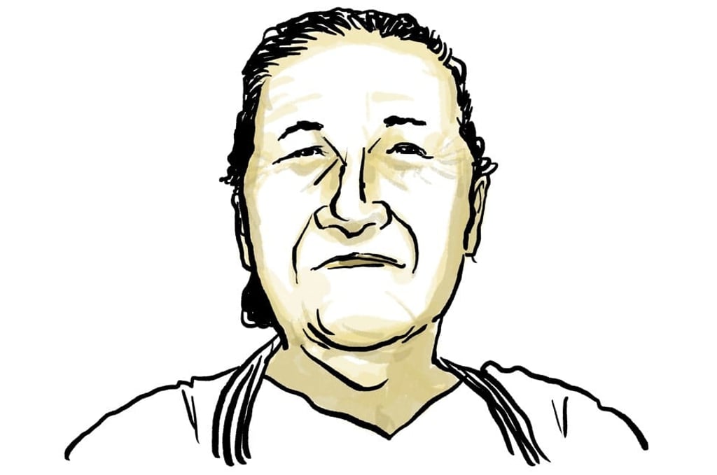 Granny Zhu is able to serve up home-cooked dishes while collecting payments using Alipay, which means she avoids getting her hands dirty while working. Illustration: Brian Wang