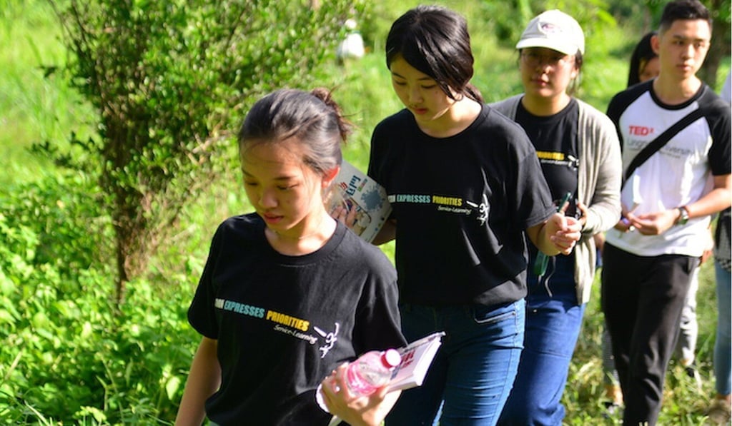 Lingnan University encourages its liberal arts students to take part in a variety of learning activities that take place outside the classroom.