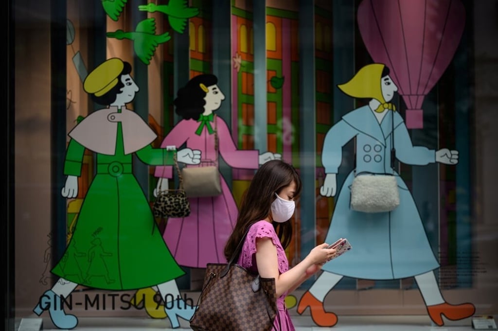 Streets in Toyko usually thronged with foreign tourists are now eerily empty. Photo: AFP via Getty Images