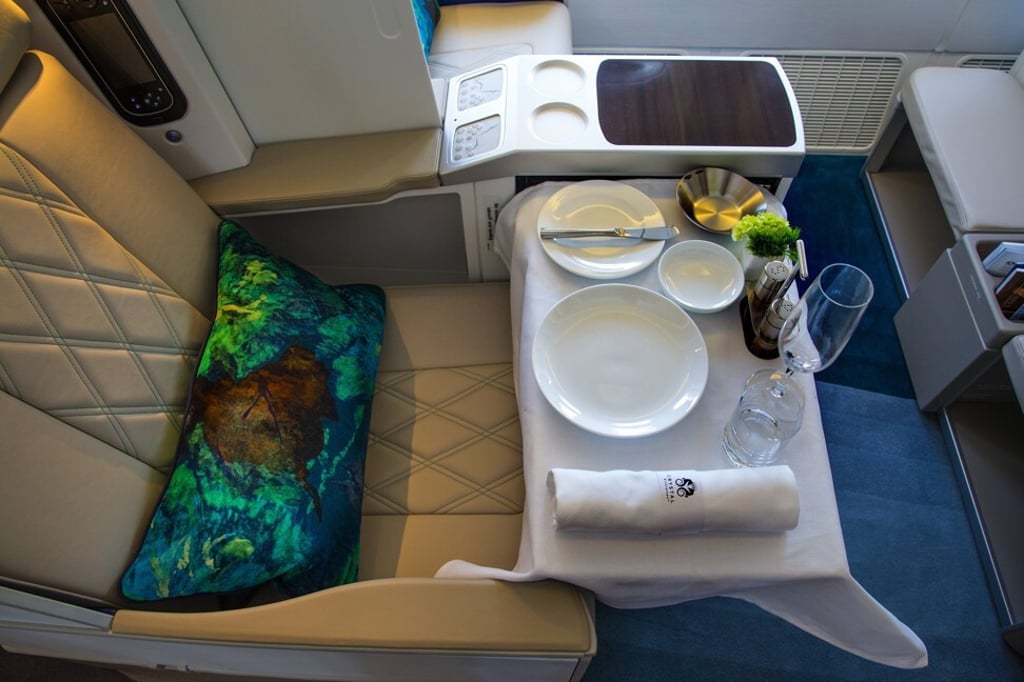 Crystal Cruises’ new VIP jetliner, a Boeing 777-200LR. Photo: Seattle Times/TNS