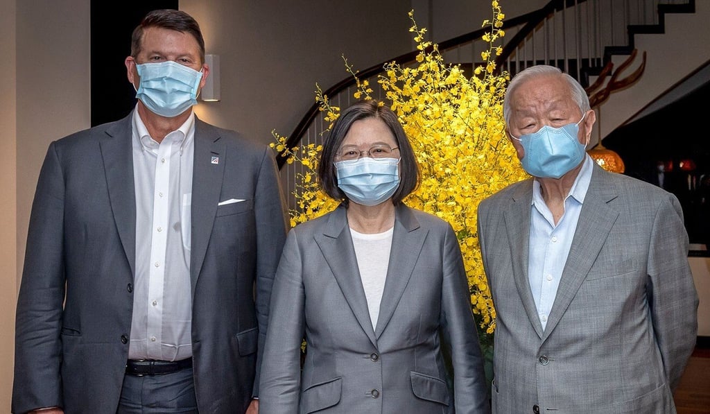 Taiwanese President Tsai Ing-wen with US undersecretary of state Keith Krach (left) and Morris Chang, founder of Taiwan Semiconductor Manufacturing Company, on September 18 in Taipei. Photo: AFP Taiwanese President Tsai Ing-wen with US undersecretary of state Keith Krach (left) and Morris Chang, founder of Taiwan Semiconductor Manufacturing Company, on September 18 in Taipei. Photo: AFP