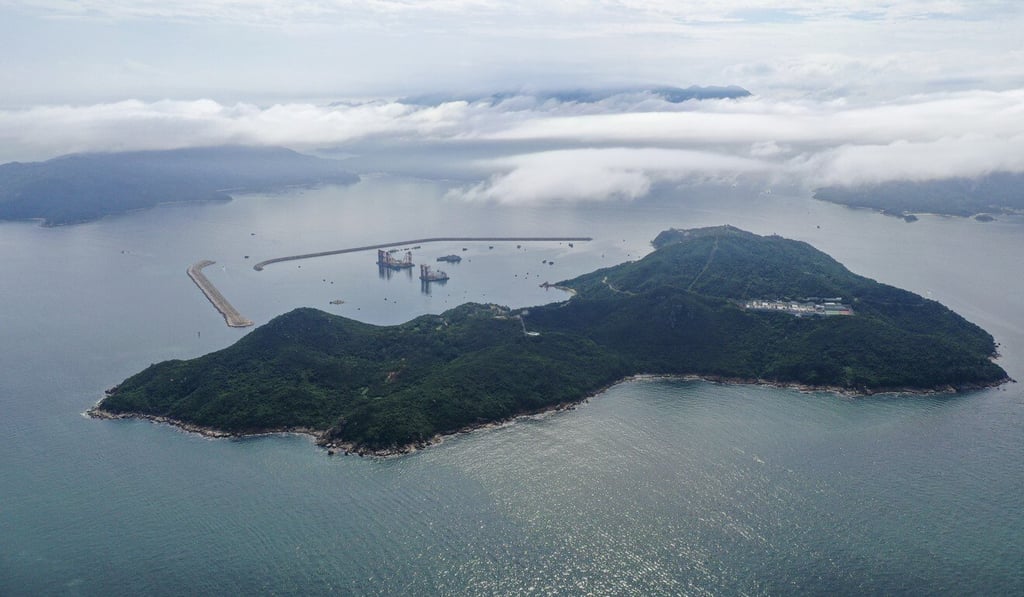 The Lantau Tomorrow Vision involves building 1,700 hectares of man-made islands around Hei Ling Chau (above) and Kai Yi Chau. Photo: Martin Chan