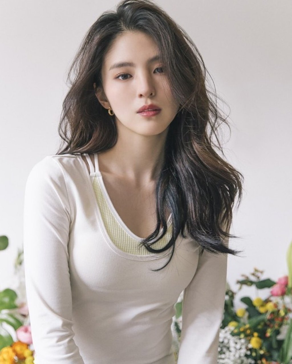Han, from Ulsan, South Korea, played the plucky mistress in the hit drama, The World of the Married. Photo: @xeesoxee.fanpage/Instagram Han, from Ulsan, South Korea, played the plucky mistress in the hit drama, The World of the Married. Photo: @xeesoxee.fanpage/Instagram