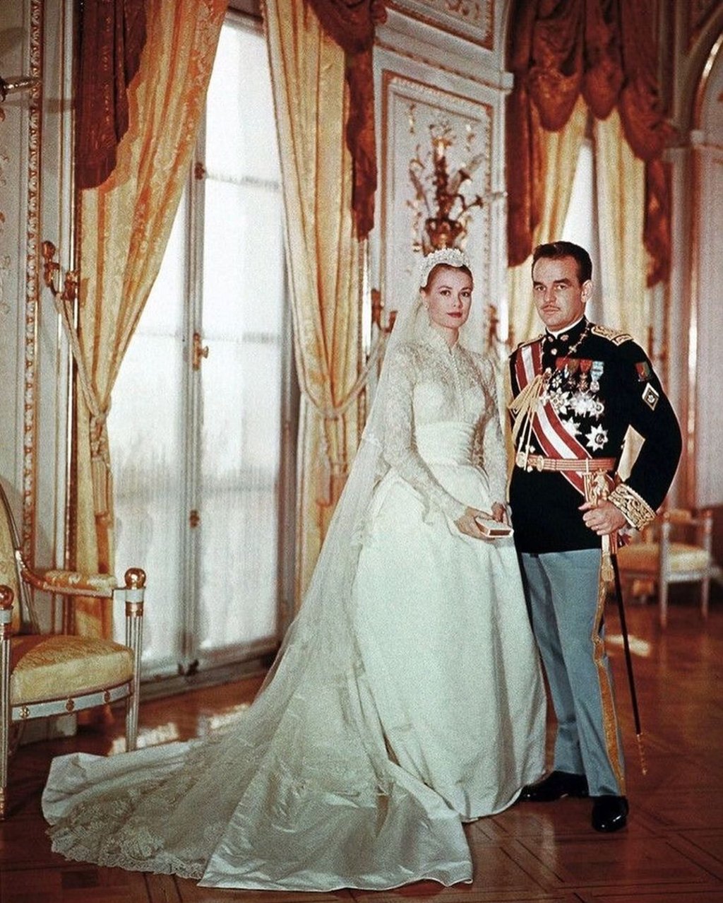 Grace Kelly and Prince Rainier of Monaco’s wedding. Photo: @history_queen/Instagram Grace Kelly and Prince Rainier of Monaco’s wedding. Photo: @history_queen/Instagram