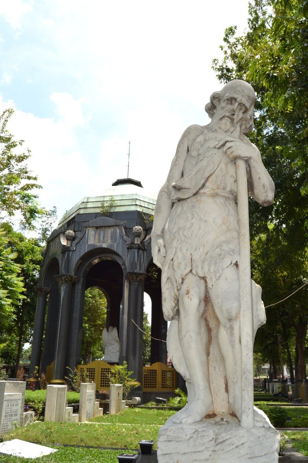 European-style graveyards at the Taman Prasasti cemetery in Jakarta. Photo: Diella Dachlan