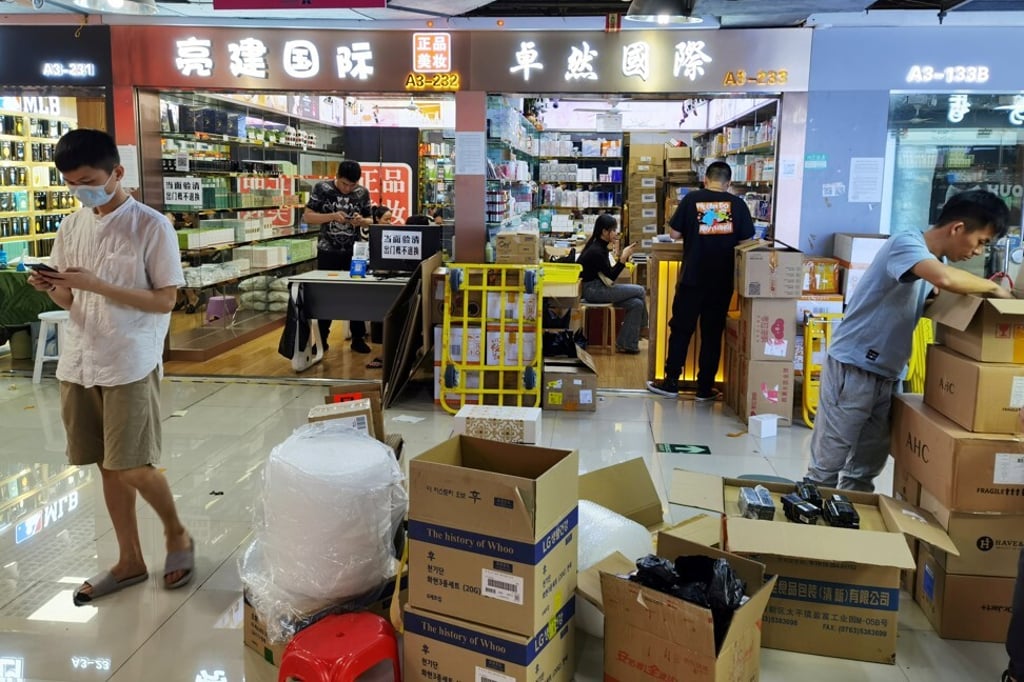 Boxes of cosmetics are unloaded at Mingtong Digital City in the Huaqiangbei market in Shenzhen. Photo: Reuters/David Kirton