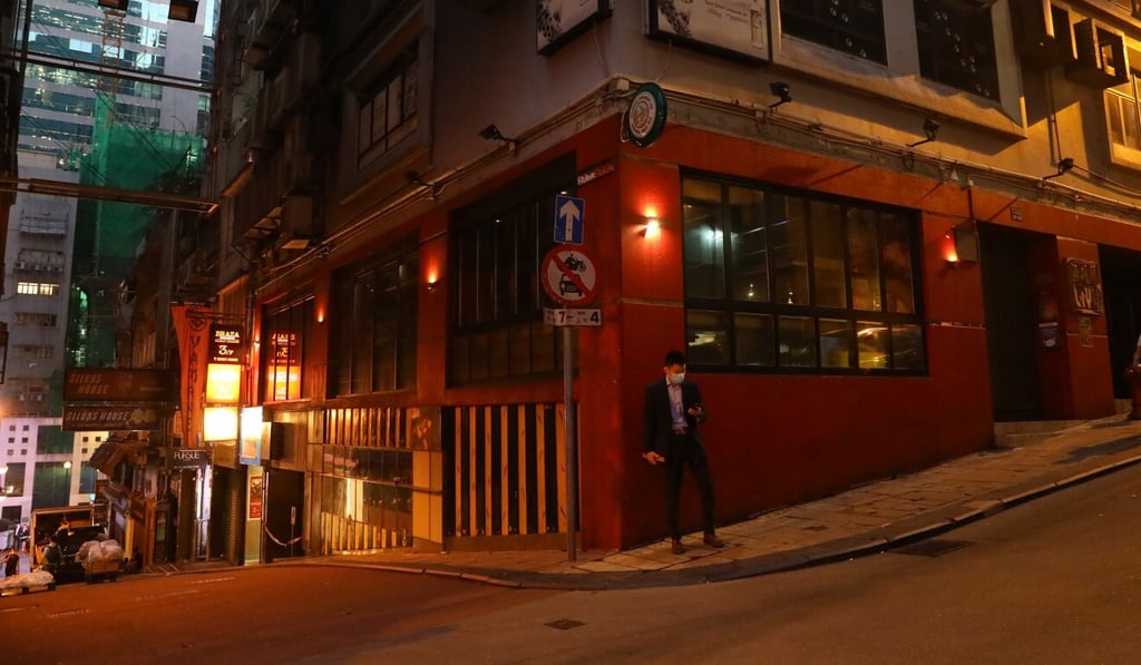 Bars again shut down on Thursday, this time for a week, as part of a strategy to limit the spread of the fourth Covid-19 wave. Photo: Dickson Lee Bars again shut down on Thursday, this time for a week, as part of a strategy to limit the spread of the fourth Covid-19 wave. Photo: Dickson Lee