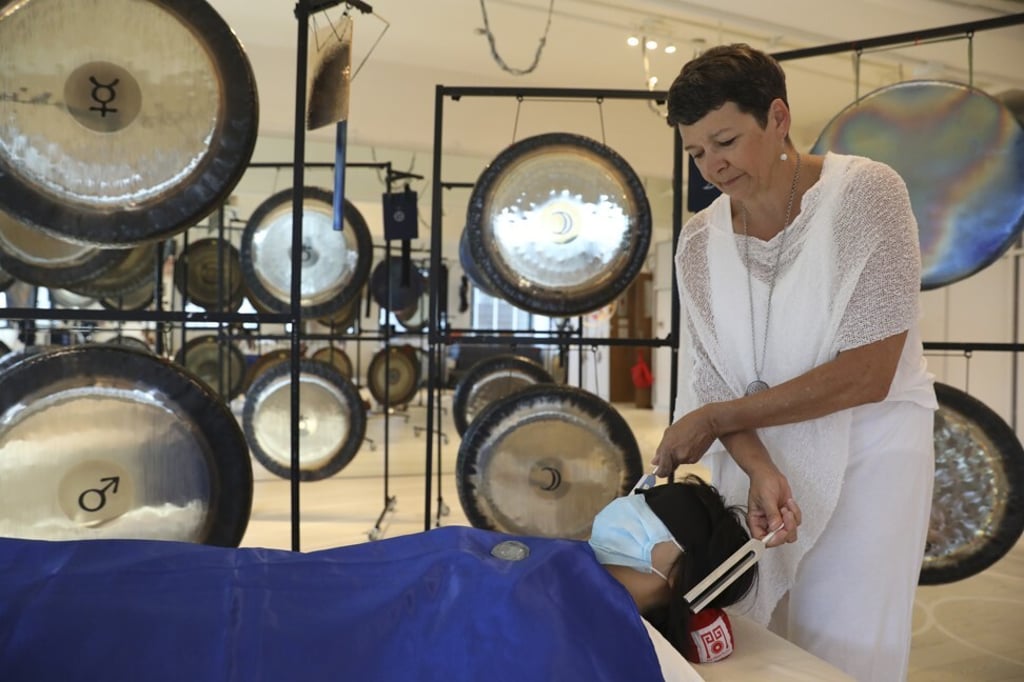 Collard uses various tools to “rebalance” Chan. Photo: Nora Tam