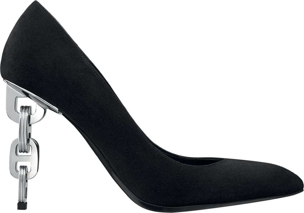 This pump in suede goatskin has a heel that evokes the house’s famous anchor chain motif. Photo: Hermès This pump in suede goatskin has a heel that evokes the house’s famous anchor chain motif. Photo: Hermès