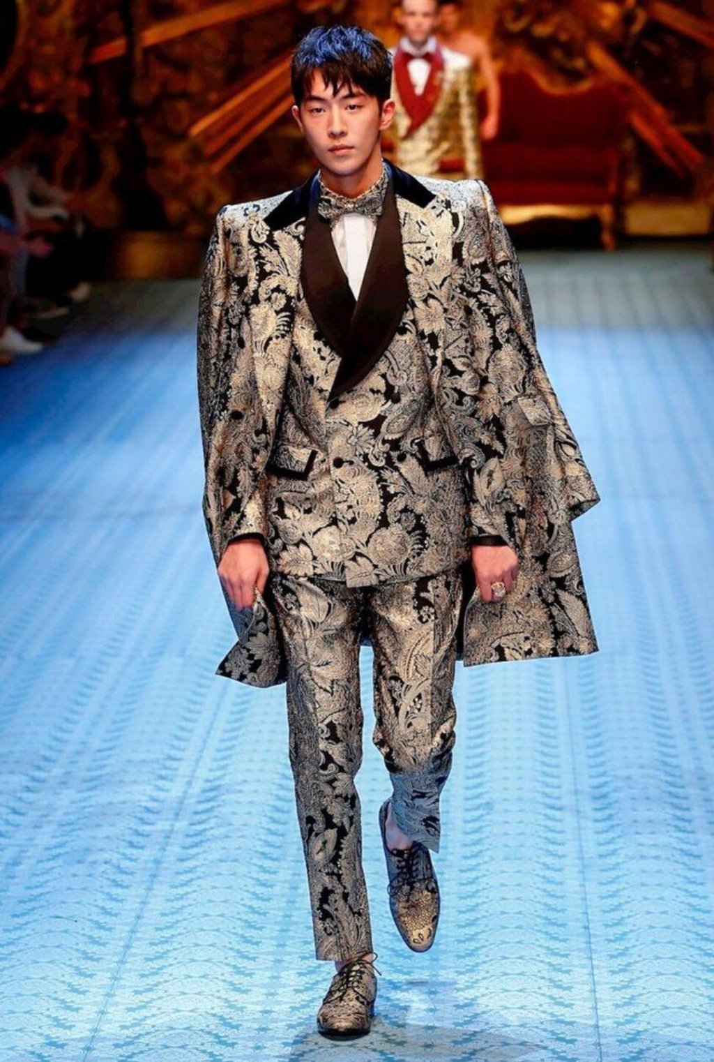 Nam Joo-hyuk on the runway. Photo: @bignam_china/Twitter Nam Joo-hyuk on the runway. Photo: @bignam_china/Twitter