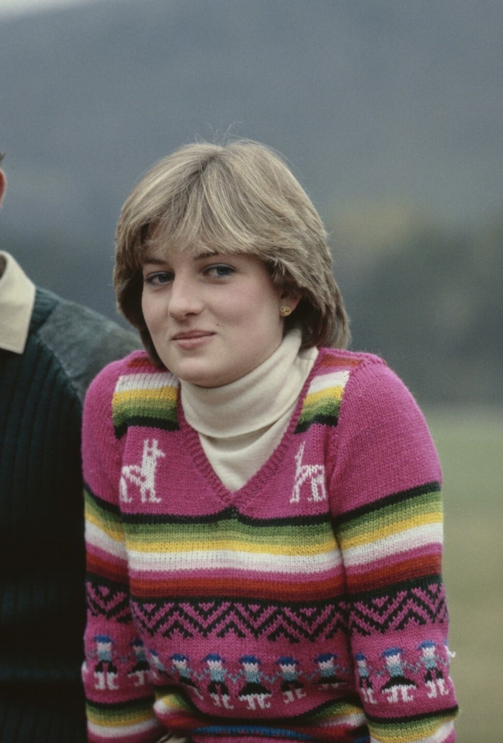 Diana in another statement jumper, at Balmoral Castle, in Scotland, in 1981. Photo: Getty Images