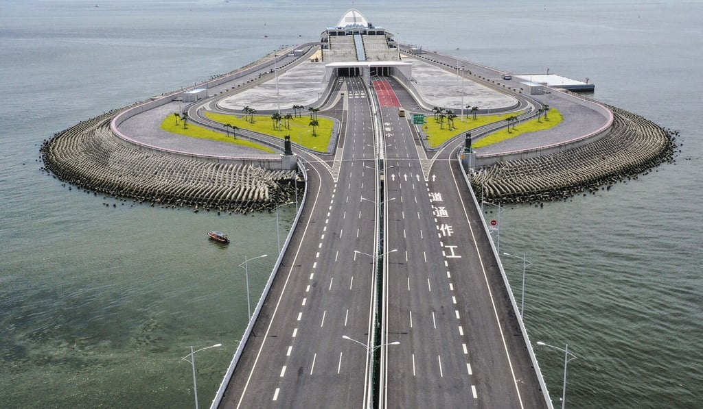 The bridge has seen its usage drop as much as 94 per cent year on year amid the pandemic. Photo: Martin Chan The bridge has seen its usage drop as much as 94 per cent year on year amid the pandemic. Photo: Martin Chan