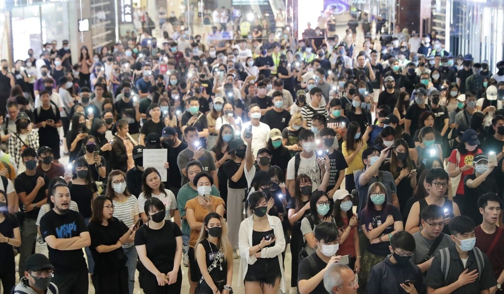 Anti-government protesters at a protest at Yoho Mall in Yuen Long. Photo: Edmond So