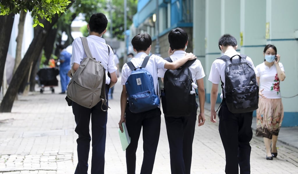 Competition among Hong Kong schools for Form One seats remains tight with a ratio of at least three applicants vying for one slot. Photo: Dickson Lee Competition among Hong Kong schools for Form One seats remains tight with a ratio of at least three applicants vying for one slot. Photo: Dickson Lee
