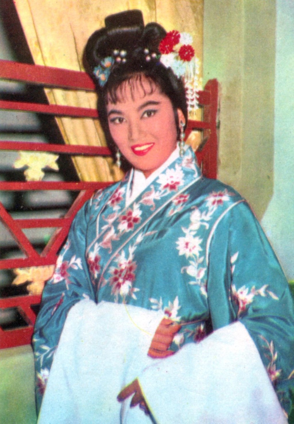 Lee Heung-kam in full opera garb for this 1960s publicity shot. Photo: Handout Lee Heung-kam in full opera garb for this 1960s publicity shot. Photo: Handout