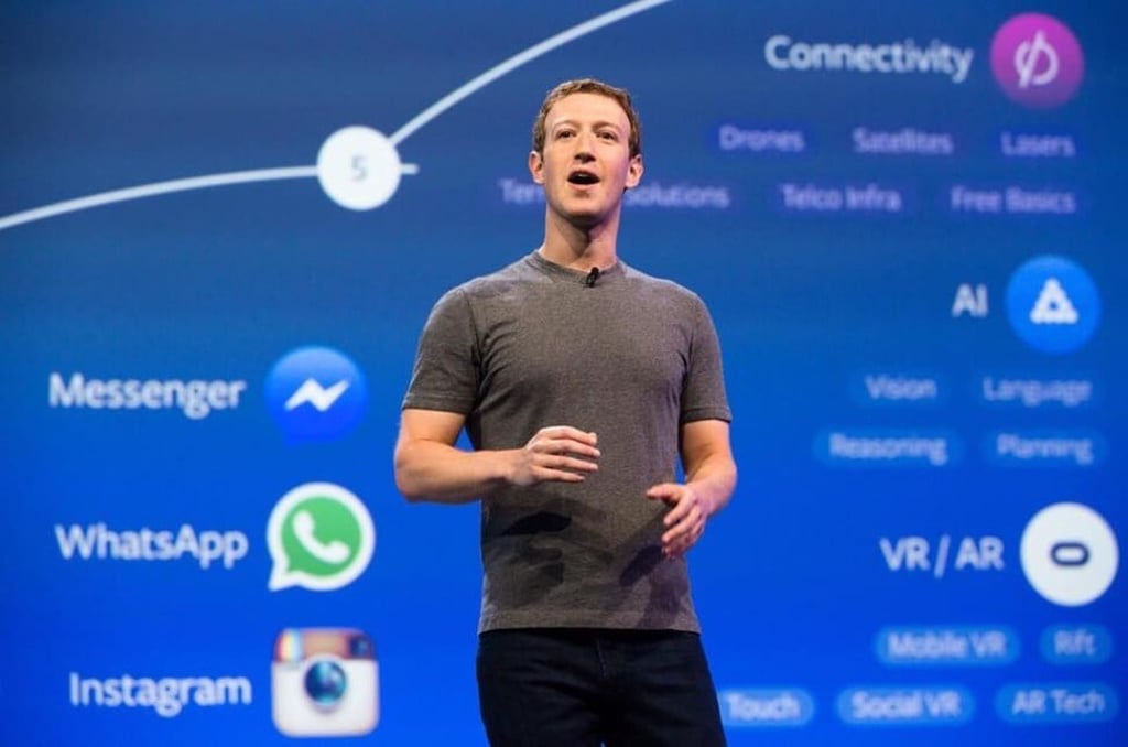 Mark Zuckerberg’s grey T-shirts are reminiscent of Steve Jobs’ signature black turtlenecks. Photo: Facebook Mark Zuckerberg’s grey T-shirts are reminiscent of Steve Jobs’ signature black turtlenecks. Photo: Facebook