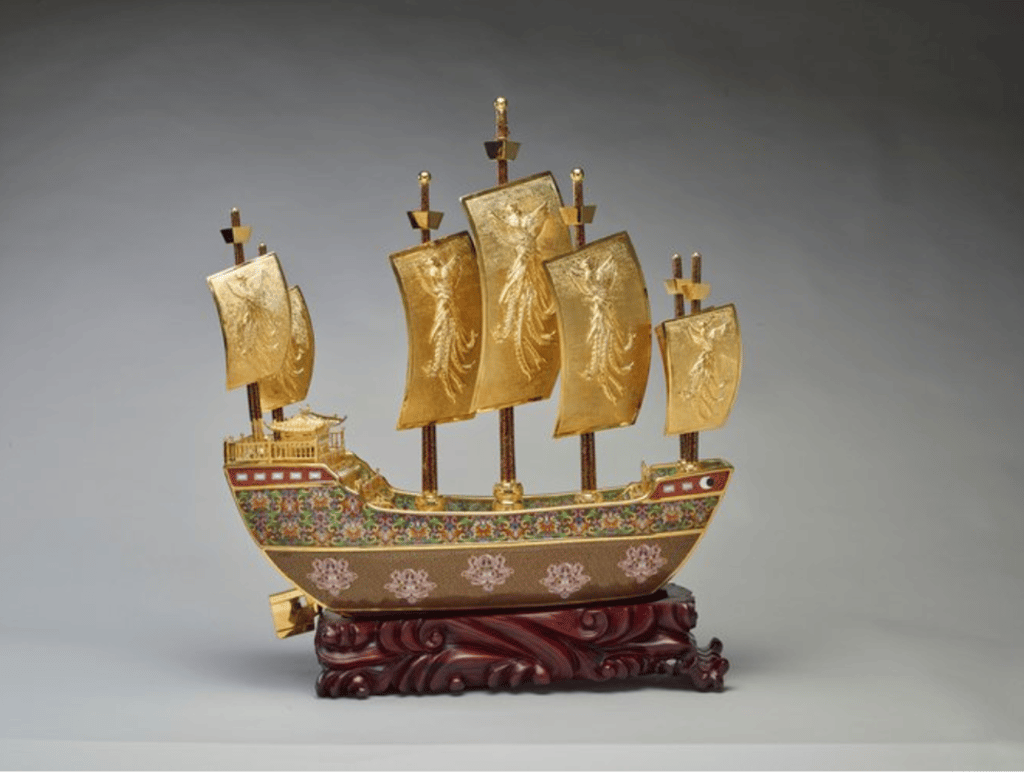 The Vessel of Friendship gifted to the queen by President Xi Jinping in 2015. Photo: Royal Collection Trust