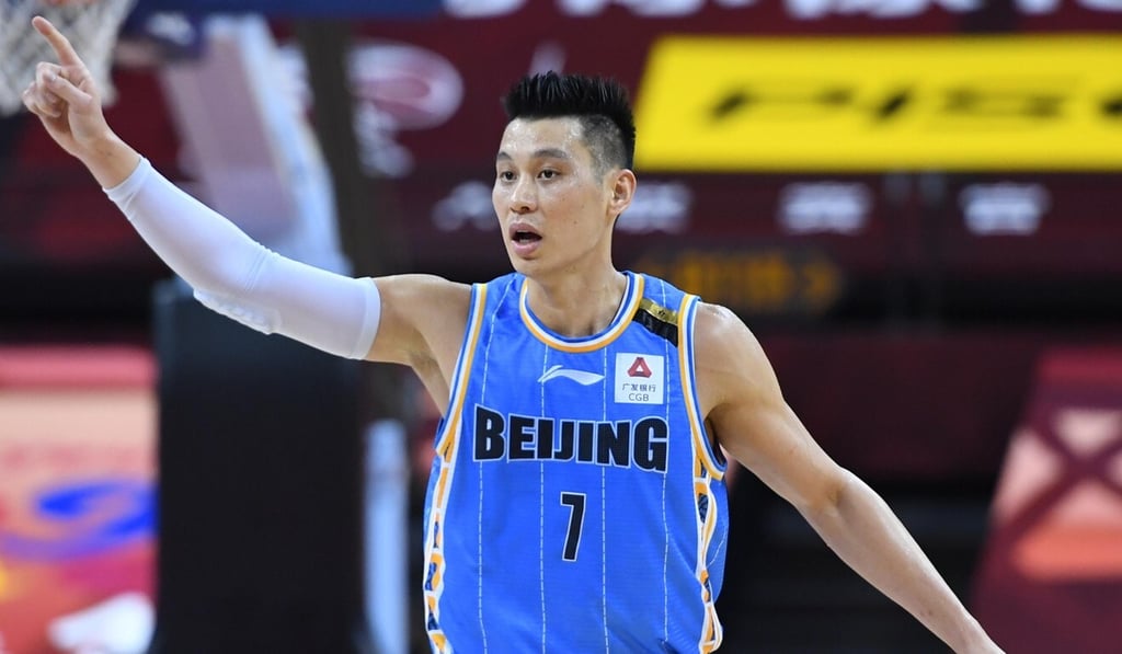 Former Beijing Ducks player Jeremy Lin in a CBA game against Guangzhou Loong Lions in Qingdao, Shandong Province last July. Photo: Xinhua