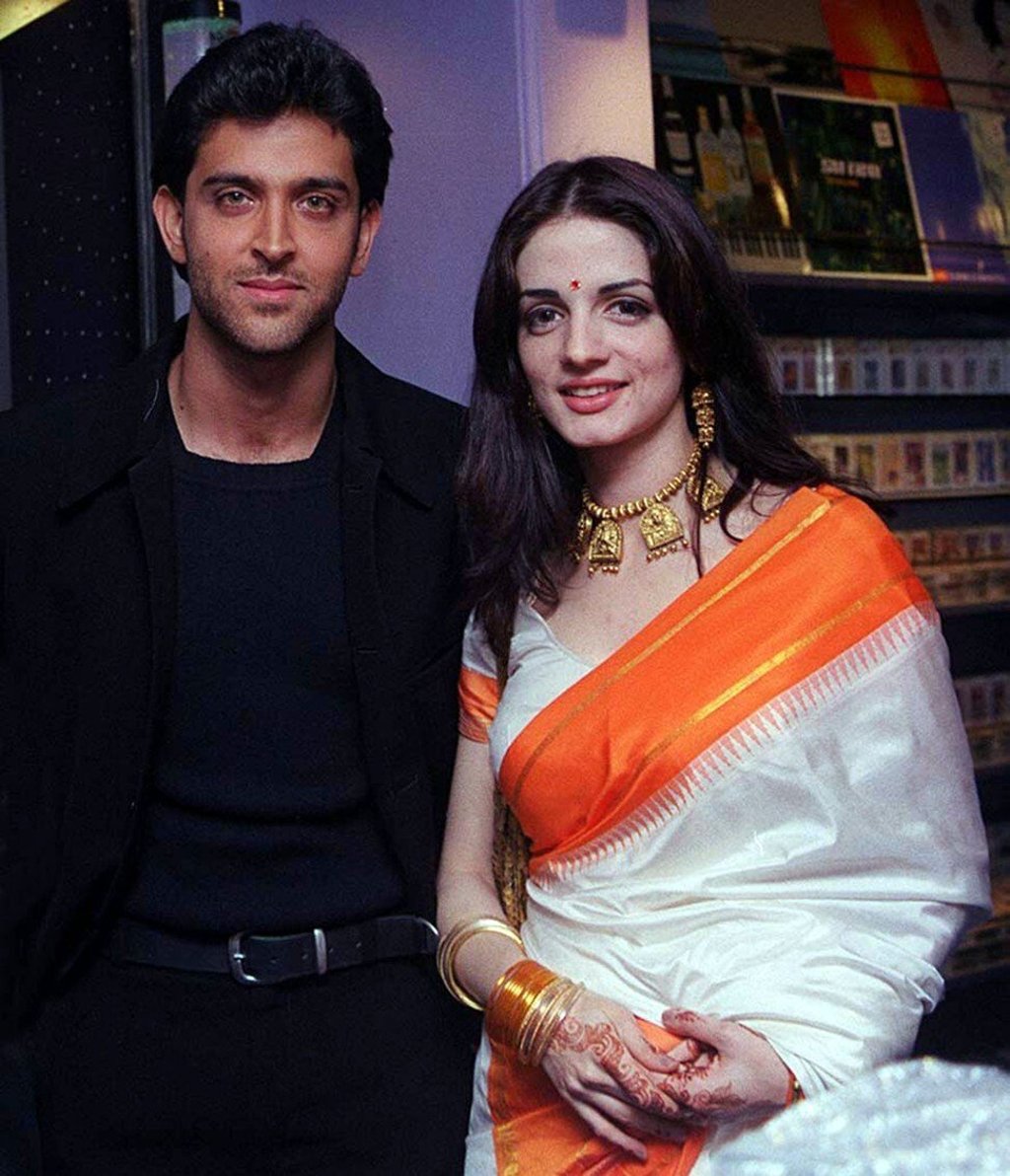 Hrithik Roshan and his wife Susan Khan just before their wedding in 2000 in Mumbai. Photo: AP Hrithik Roshan and his wife Susan Khan just before their wedding in 2000 in Mumbai. Photo: AP