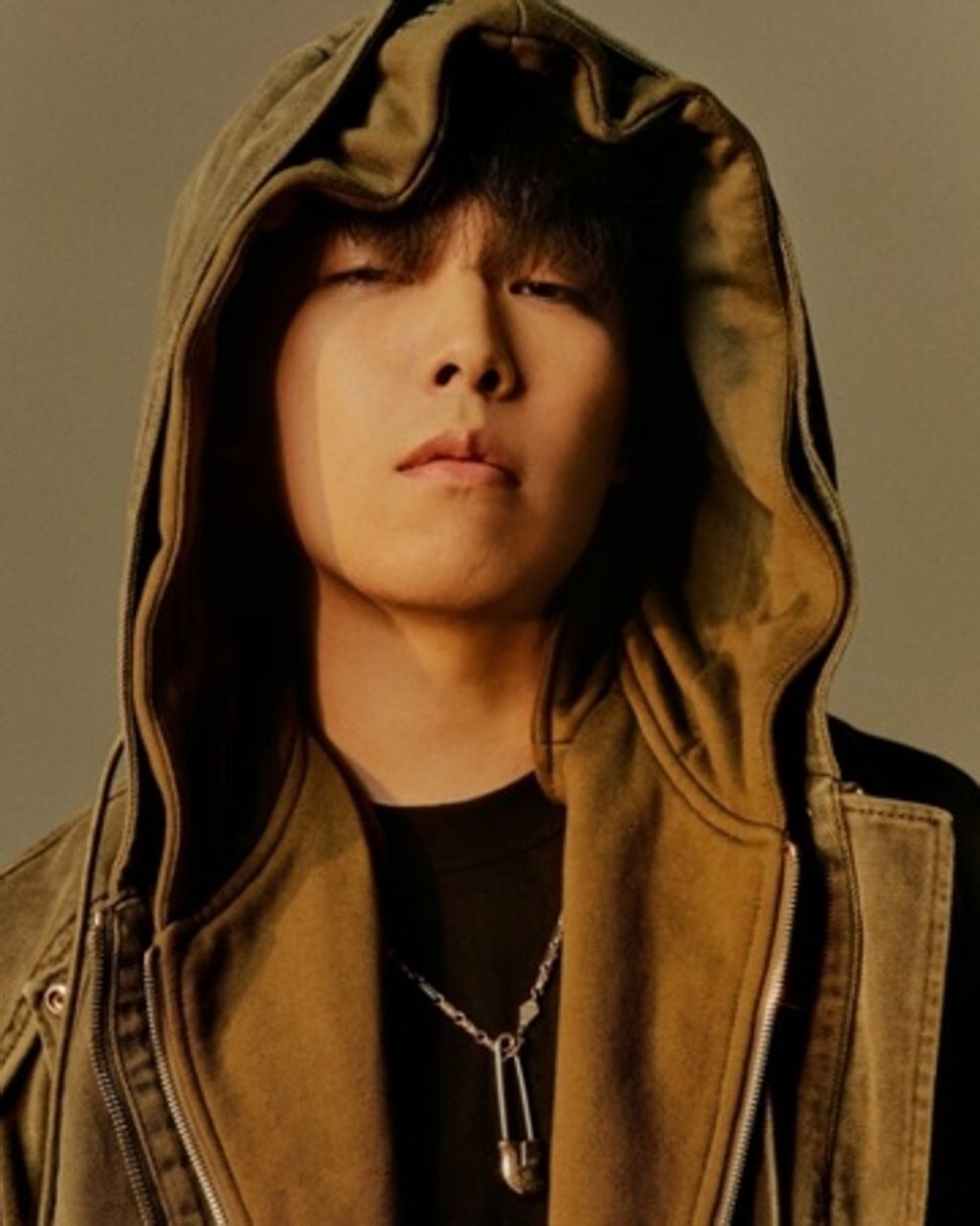 South Korean rapper Son Simba supports the campaign against fanfiction. Photo: Cheers Music Production