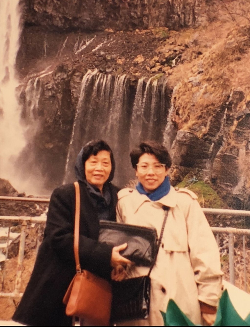 Yiu with her mother. Photo: courtesy of Theresa Yiu