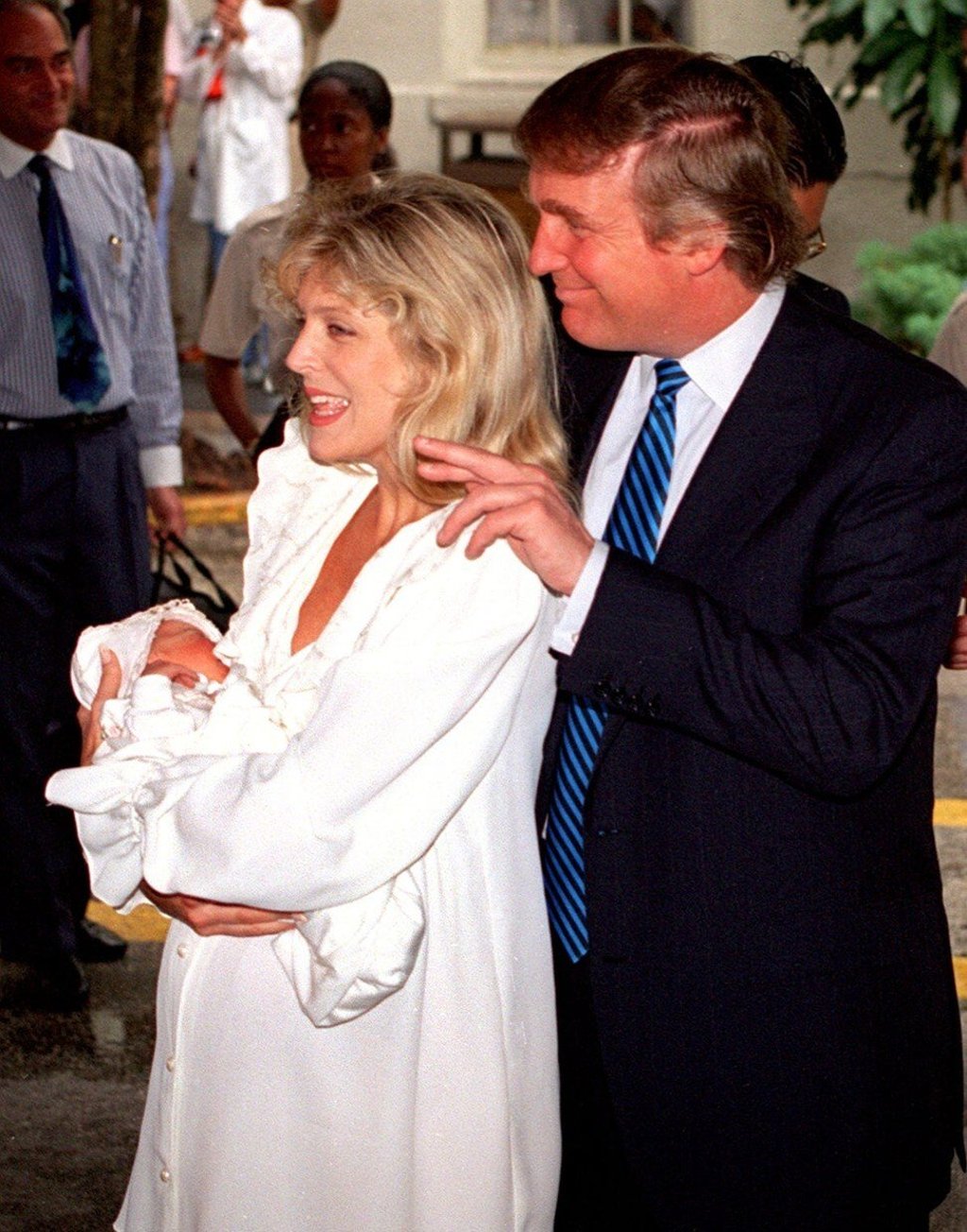 Marla Maples and Donald Trump with newborn Tiffany in 1993. Photo: AP