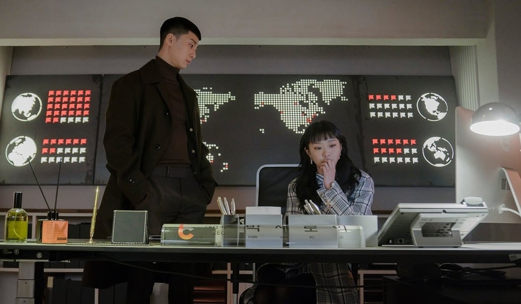 Park Seo-joon (left) and Kim Da-mi in a still from Itaewon Class, winner of the drama of the year award at the APAN Star Awards.