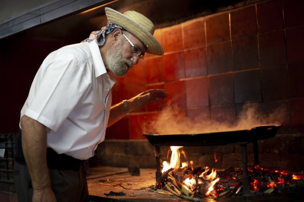 Seafood paella may be the most popular kind today, but the original version of the dish contained chicken, rabbit or duck. Photo: Visit Valencia