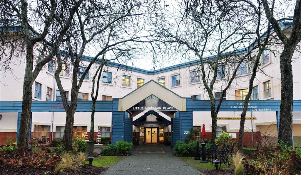 The Little Mountain Place care home in suburban Vancouver is the scene of British Columbia's worst Covid-19 outbreak, claiming the lives of 41 elderly residents. Photo: Ian Young