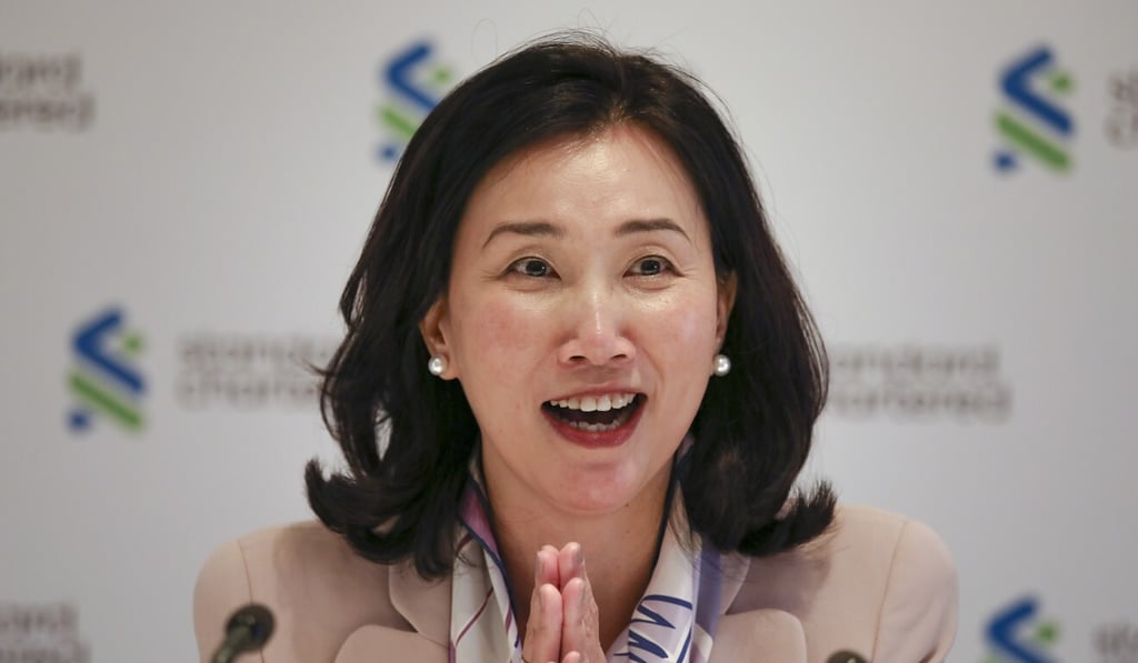 Standard Chartered’s chief executive in Hong Kong, Mary Huen Wai-yi, gives a briefing at the bank’s headquarters in Central. Photo: Jonathan Wong
