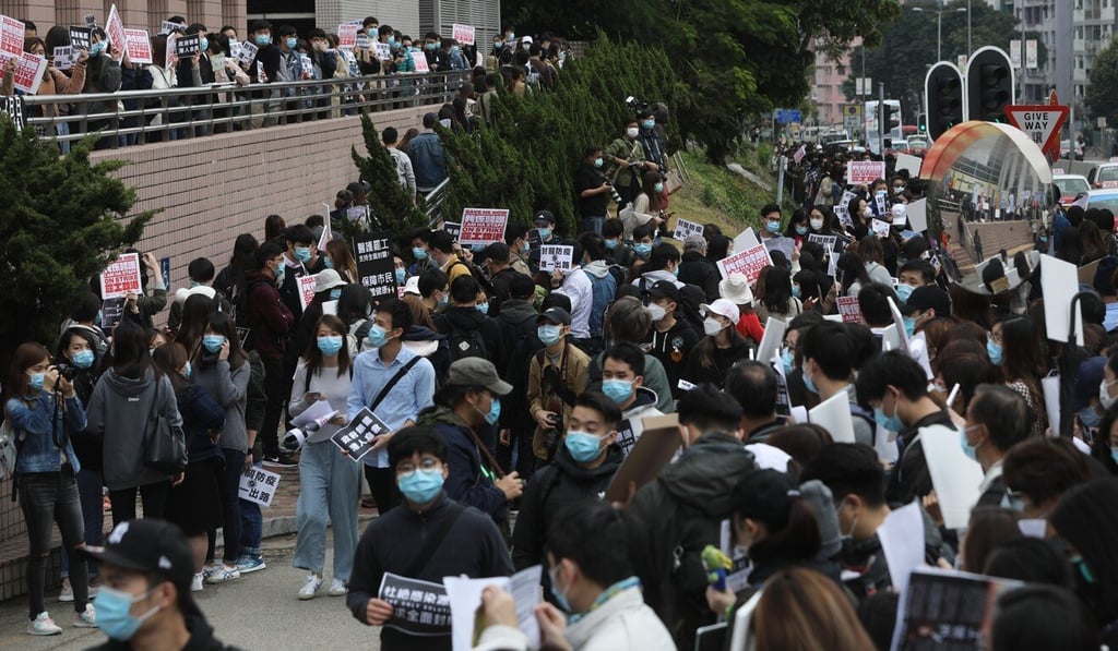 Professor Lai Ching-ling made an appearance to show support for striking public hospital workers in February 2020. Photo: Sam Tsang Professor Lai Ching-ling made an appearance to show support for striking public hospital workers in February 2020. Photo: Sam Tsang