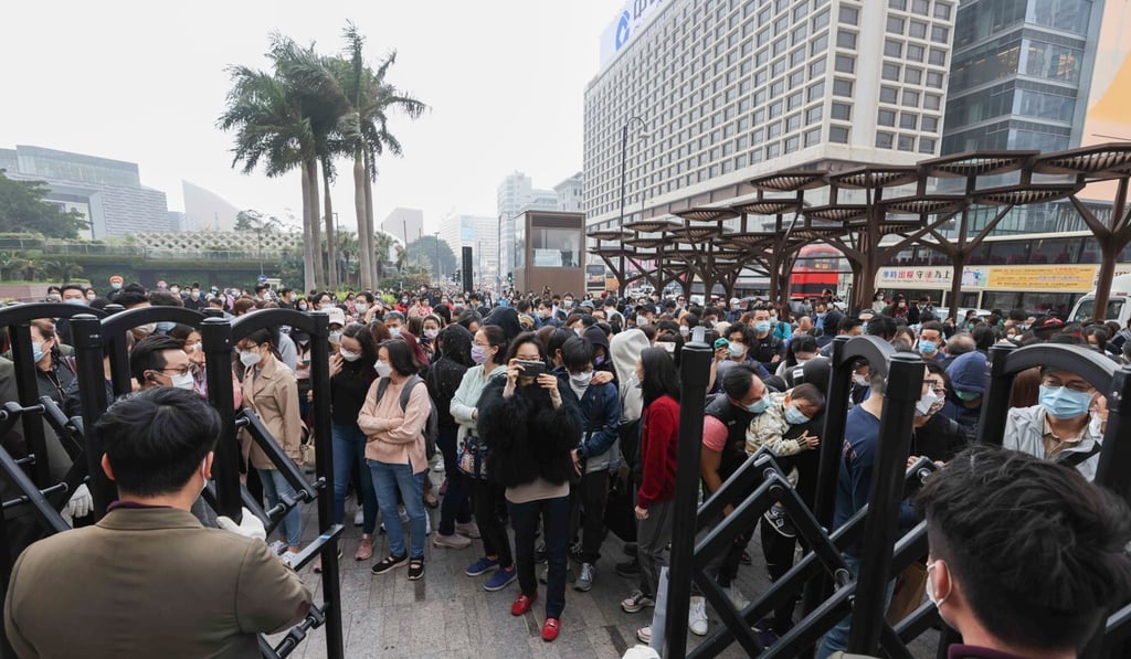 Customers line up for the reopening of the K11 Musea shopping centre in Tsim Sha Tsui on Saturday. Photo: Dickson Lee