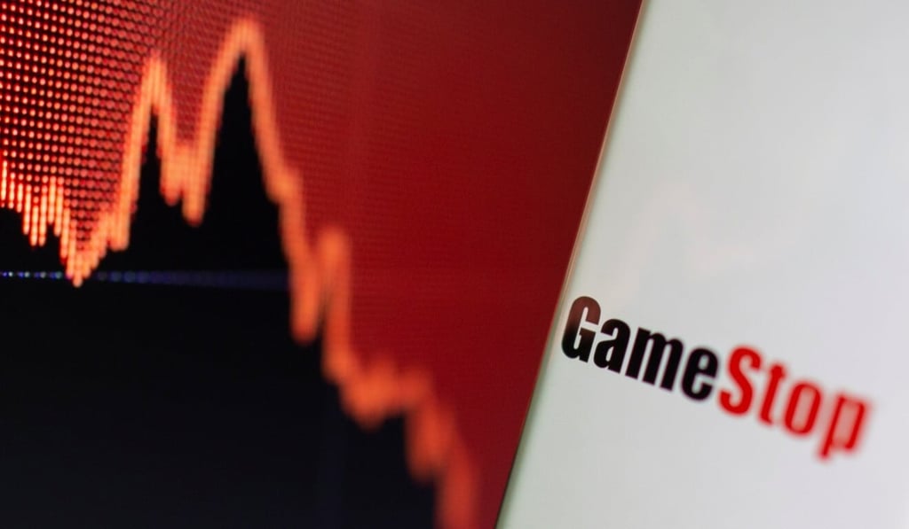Warren Buffett said that novice investors who jumped into the market recently and drove up the value of video game retailer GameStop are essentially gambling. Photo: Reuters