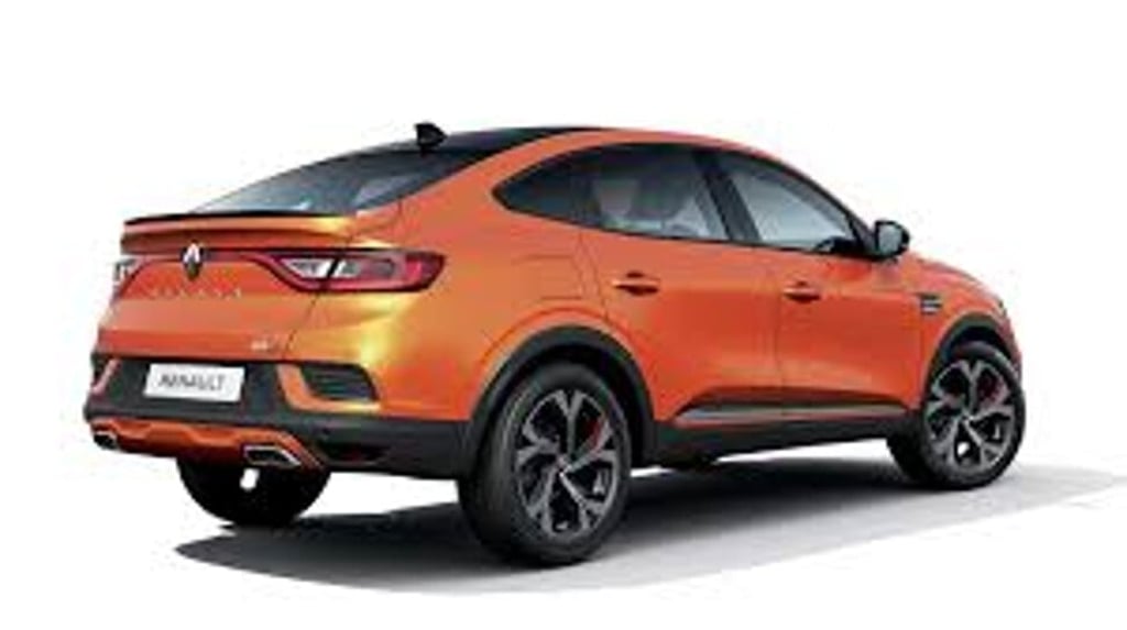 Renault Arkana SUV. Photo: Motor1.com Renault Arkana SUV. Photo: Motor1.com