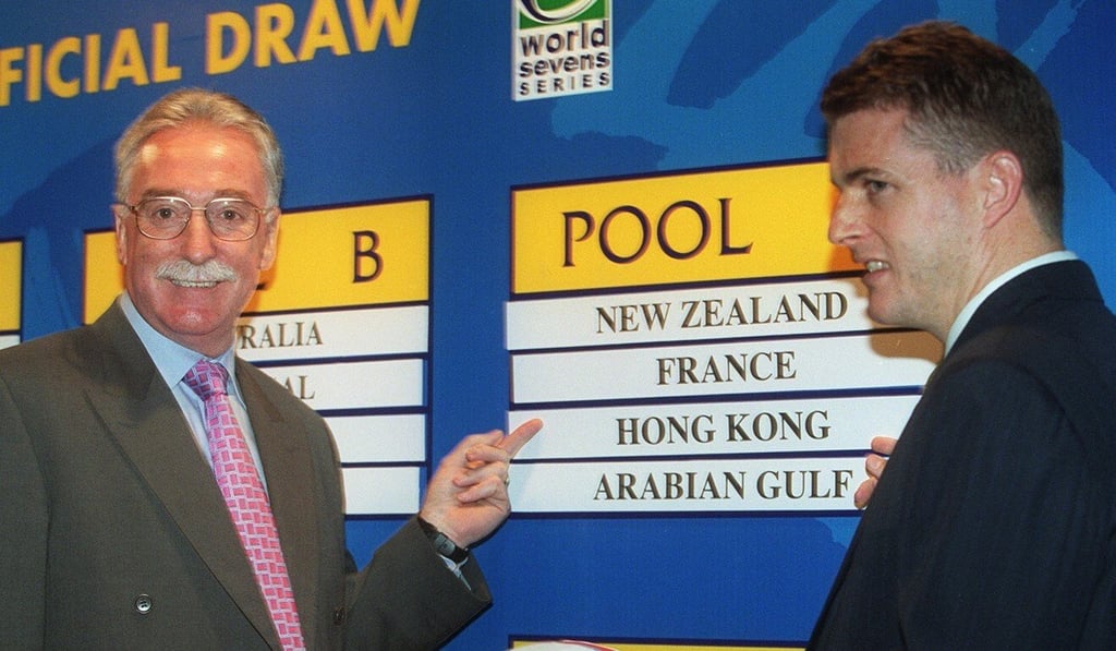 Jim Rowark (left) and Captain Chris Gordon at the draw for the 2001 Hong Kong Sevens. Photo: SCMP