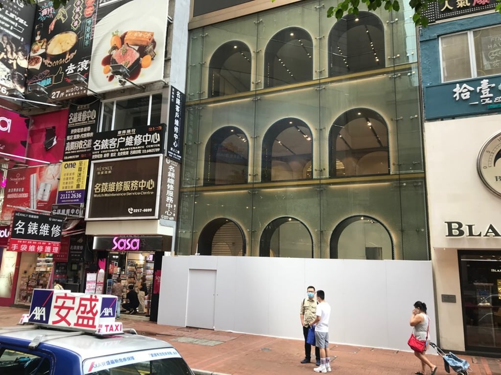 The four-storey retail space on Russell Street in Causeway Bay that was surrendered by La Perla last year, as of September 7, 2020. Photo: Handout The four-storey retail space on Russell Street in Causeway Bay that was surrendered by La Perla last year, as of September 7, 2020. Photo: Handout