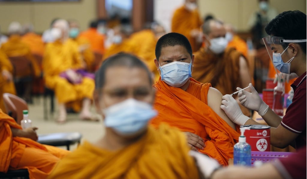 Thai Buddhist monks receive the Sinovac Covid-19 vaccine at a hospital in Bangkok this week. Photo: EPA Thai Buddhist monks receive the Sinovac Covid-19 vaccine at a hospital in Bangkok this week. Photo: EPA