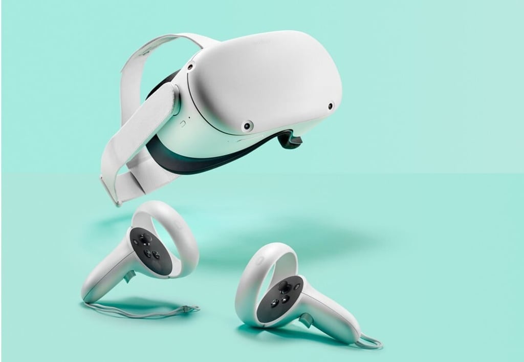 An Oculus Quest 2 virtual reality headset and controllers. Photo: Getty Images An Oculus Quest 2 virtual reality headset and controllers. Photo: Getty Images