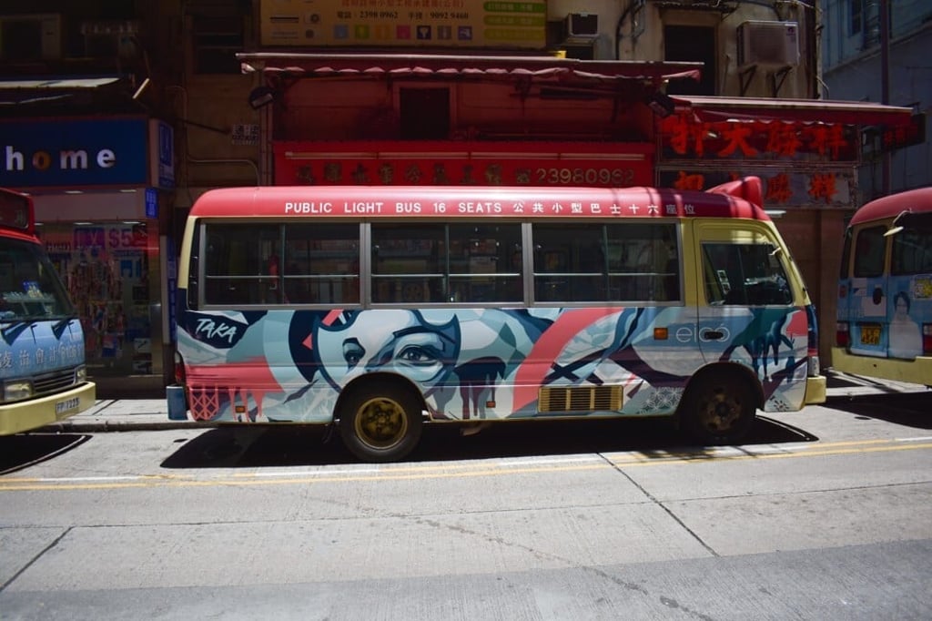 A minibus displays an artwork by Takamitsu Takagaito. Photo: eicó