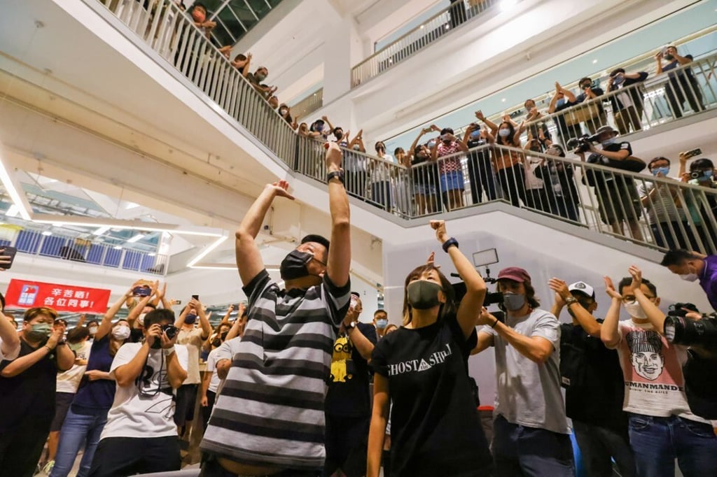 Apple Daily staff mark the end of an era. Photo: Dickson Lee