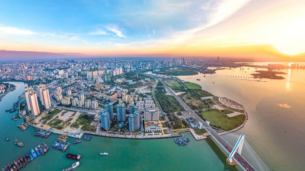 An aerial view of Haikou, capital of southern Hainan province, where the now-disbanded Hainan Xiandun Technology Development Co was previously based. Photo: Shutterstock