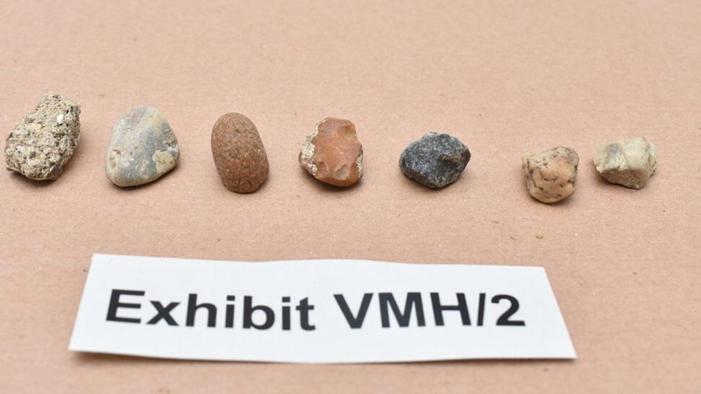 Lulu Lakatos swapped worthless stones for seven diamonds at the Boodles’ jewellers in London. Photo: UK Metropolitan Police