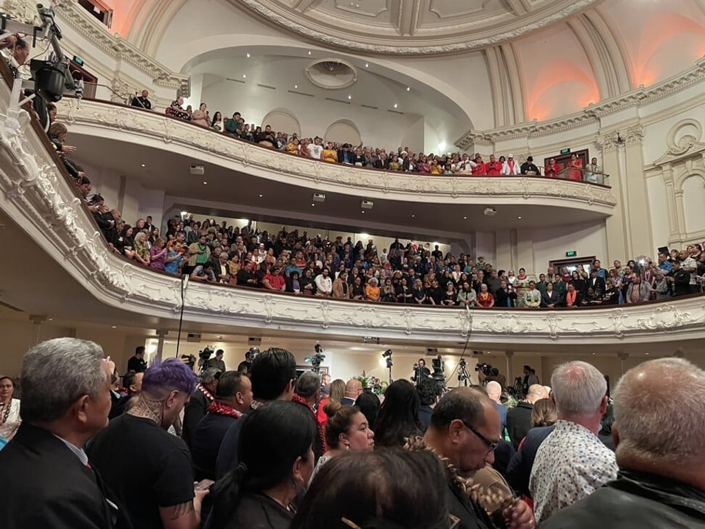 The Auckland Town Hall is packed on August 1, 2021, as New Zealand PM Jacinda Ardern delivers a formal apology for the Dawn Raids. Photo: Twitter