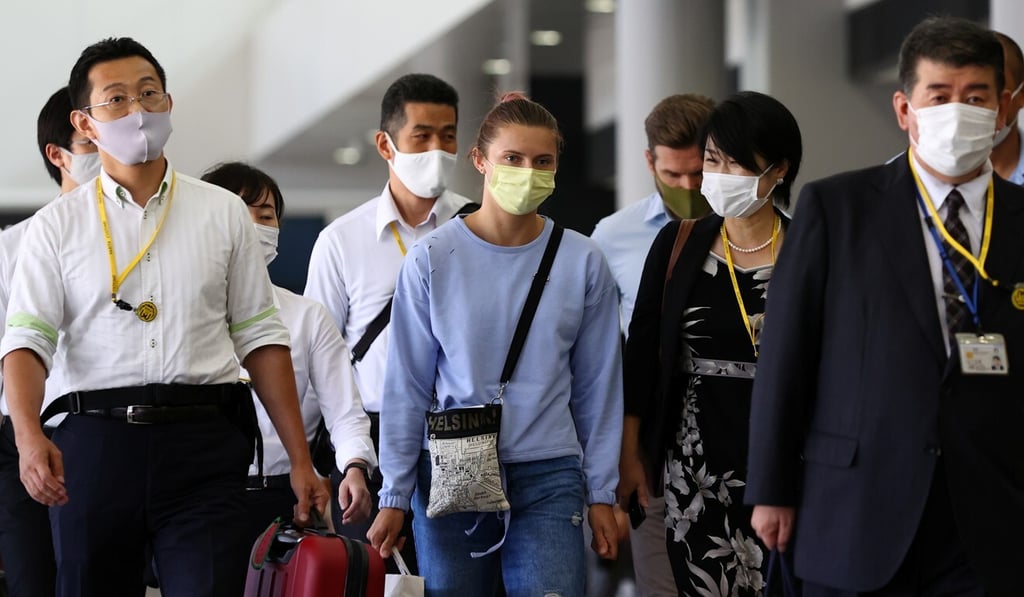 Krystsina Tsimanouskaya flew to Vienna from Tokyo on August 4, 2021. Photo: Reuters Krystsina Tsimanouskaya flew to Vienna from Tokyo on August 4, 2021. Photo: Reuters