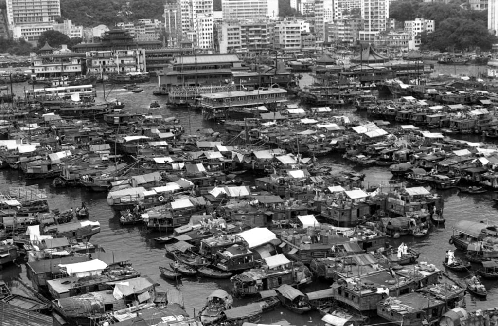 Aberdeen Harbour, pictured in 1977, was often featured in international films set in Hong Kong during the ’50s up to the early ’70s.