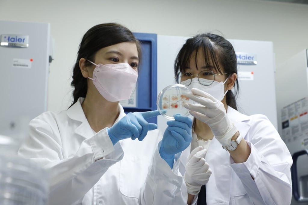 Dr Choi Pui-wah (left) and her biotechnology firm, WomenX Biotech, can use cutting-edge facilities and access research and development funding as part of HKSTP’s incubation programme. Dr Choi Pui-wah (left) and her biotechnology firm, WomenX Biotech, can use cutting-edge facilities and access research and development funding as part of HKSTP’s incubation programme.