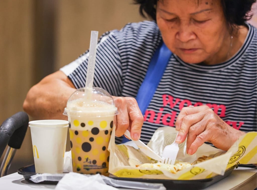 Phase one of the ban covers items such as plastic cutlery and straws. Photo: Dickson Lee