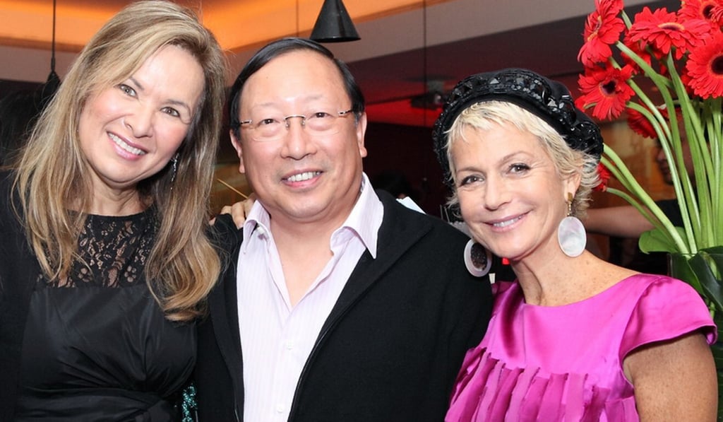 (From left) Helen and David Liang with philanthropist Sally Thompson. Photo: Handout